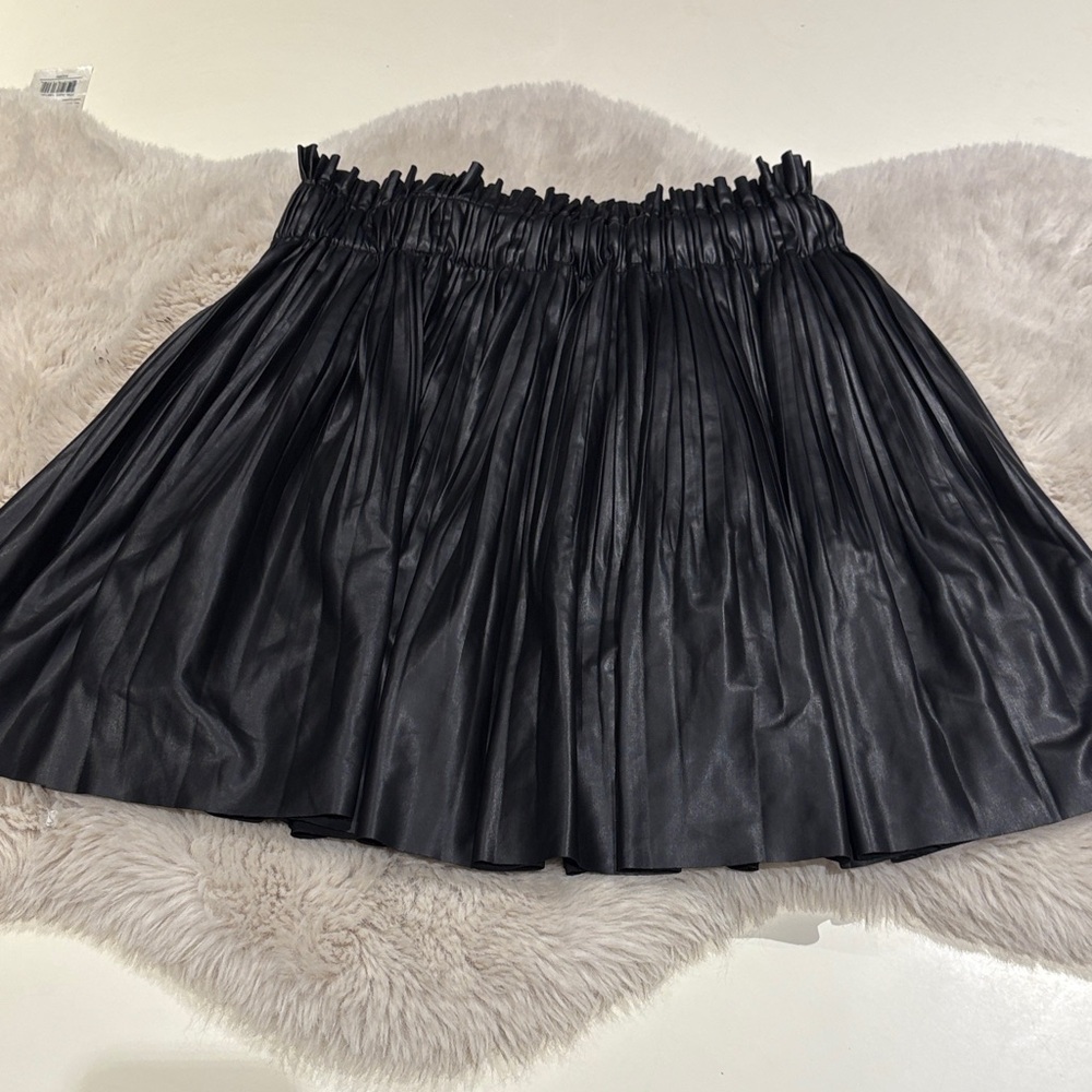 Zara Black Faux Leather Skater Skirt